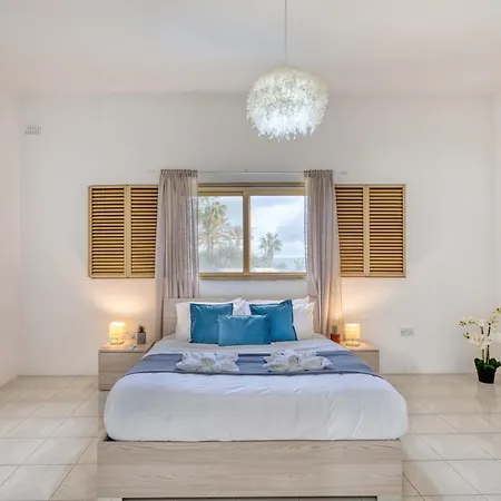 Villa Luxury Private Pool Bbq & 5star Amenities Baħar iċ-Ċagħaq