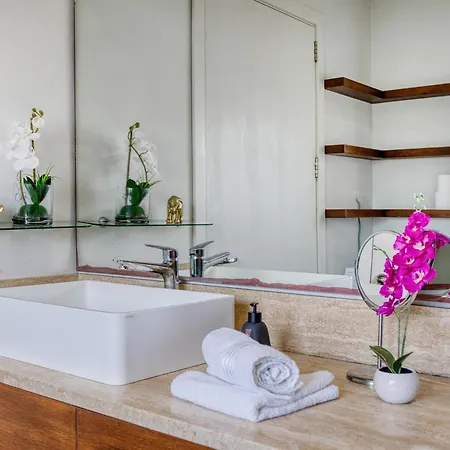 Luxury Private Pool Bbq & 5star Amenities Villa