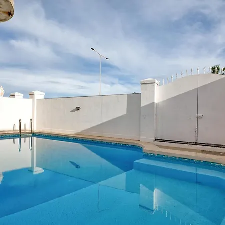 Luxury Private Pool Bbq & 5star Amenities * Bahar ic-Caghaq