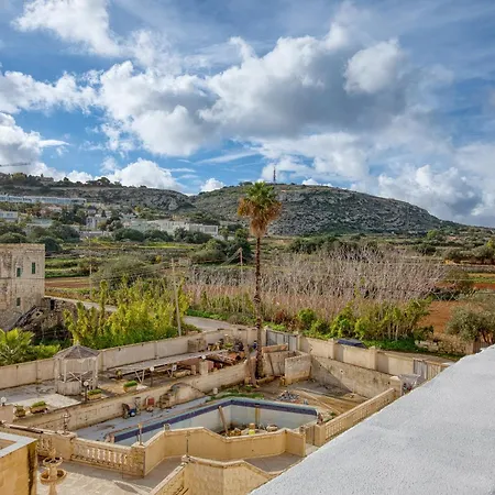 Luxury Private Pool Bbq & 5star Amenities וילה *