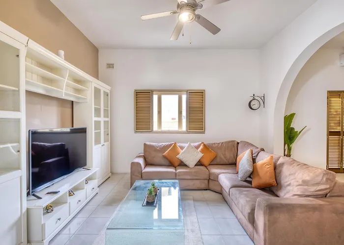 Luxury Private Pool Bbq & 5star Amenities Baħar iċ-Ċagħaq