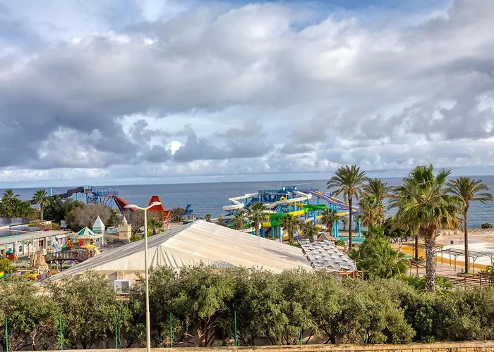 Luxury Private Pool Bbq & 5star Amenities *