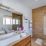 Luxury Private Pool Bbq & 5star Amenities