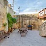 Villa Luxury Private Pool Bbq & 5star Amenities Bahar ic-Caghaq