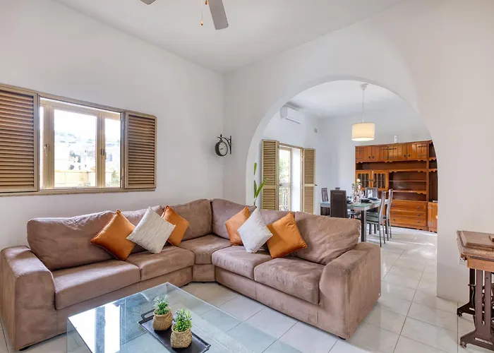 Luxury Private Pool Bbq & 5star Amenities Villa Bahar ic-Caghaq