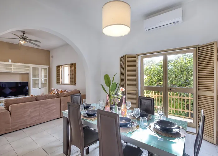 Luxury Private Pool Bbq & 5star Amenities Bahar ic-Caghaq