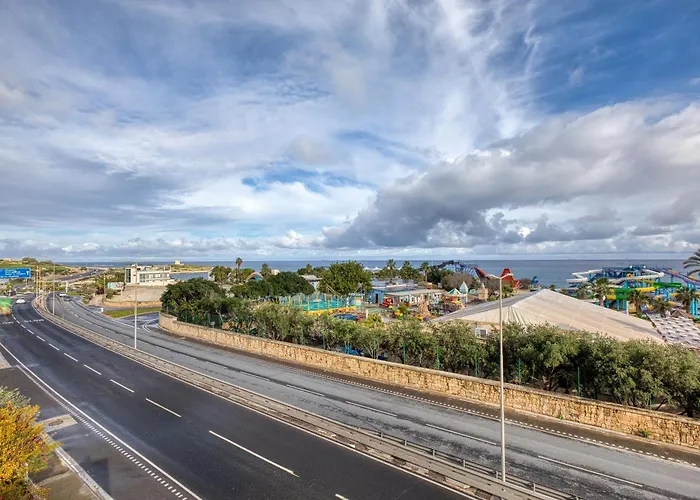 Luxury Private Pool Bbq & 5star Amenities