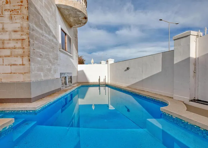 Luxury Private Pool Bbq & 5star Amenities Villa