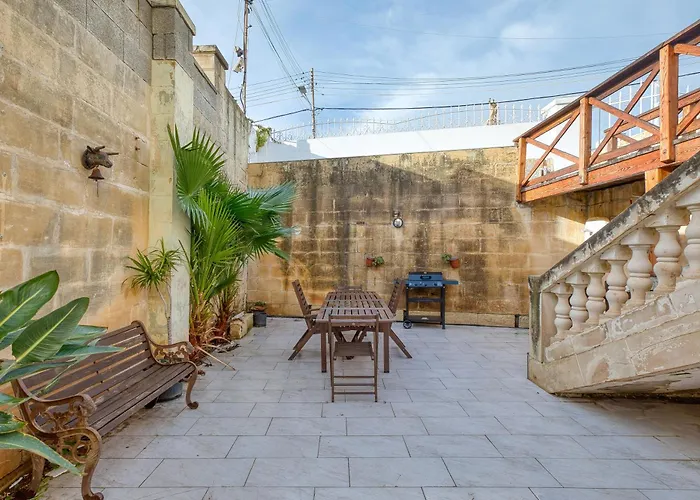 Vilă Luxury Private Pool Bbq & 5star Amenities Bahar ic-Caghaq